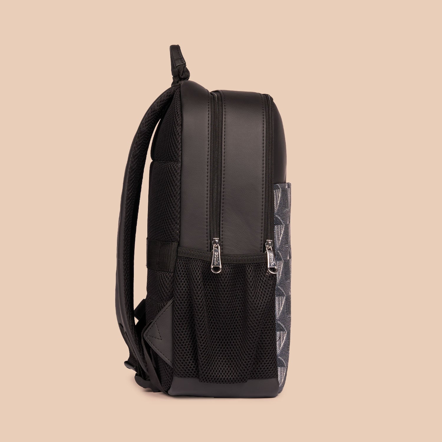 Kochi Carbon Men's Statement Backpack